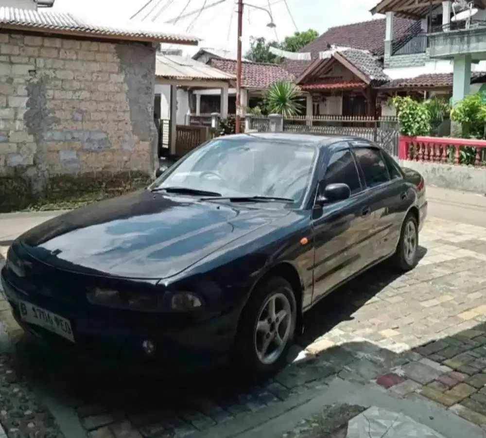 Mitsubishi galant SOHC MT