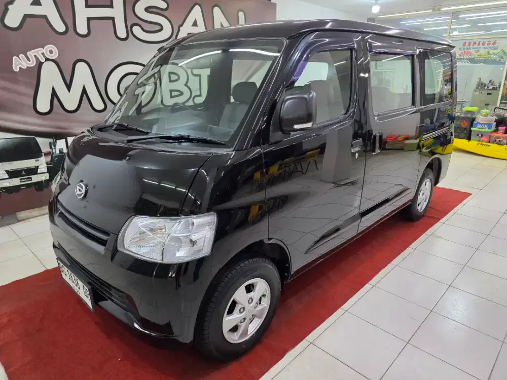 Daihatsu Grandmax Minibus 1.3 AC  2019