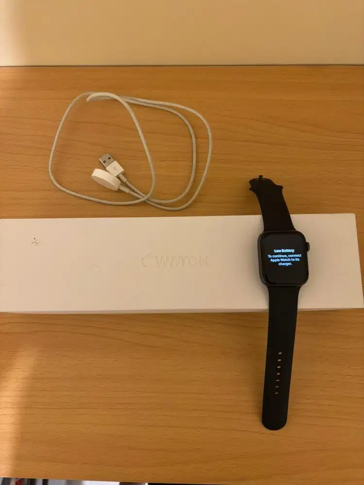 Apple watch series 4