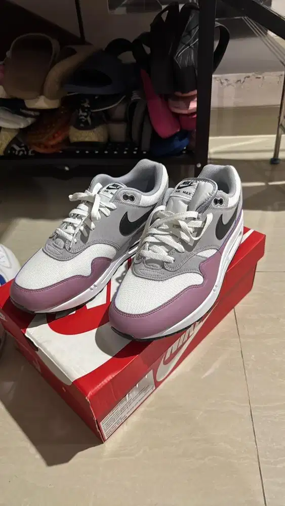 Nike Air Max 1 Essential