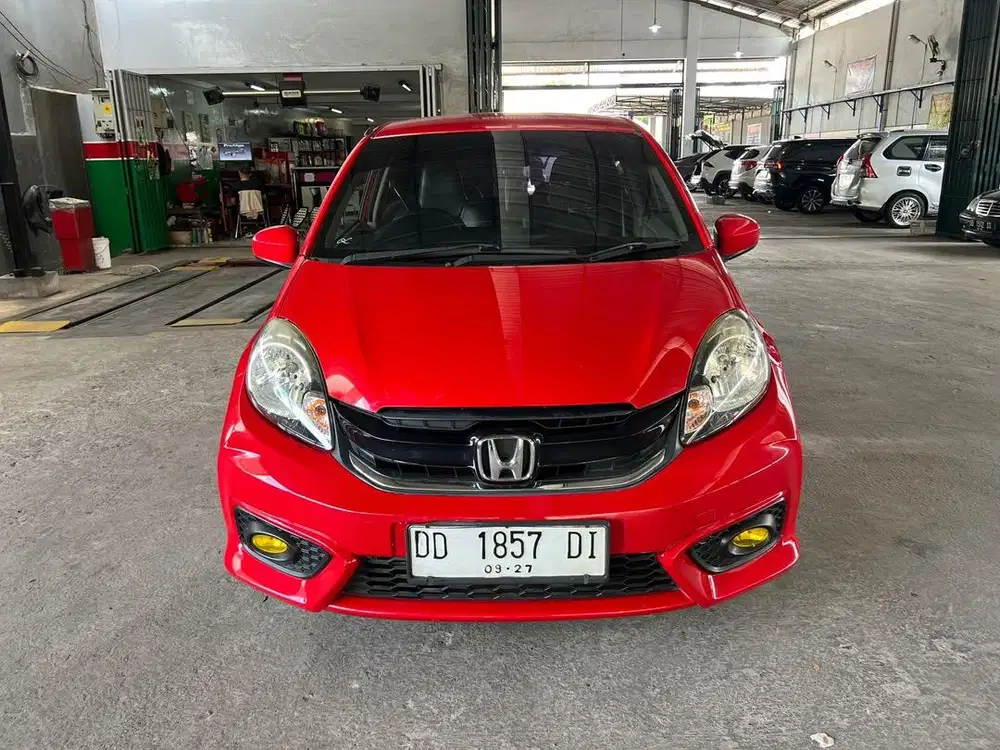 Brio E manual kredit Dp 3 jt