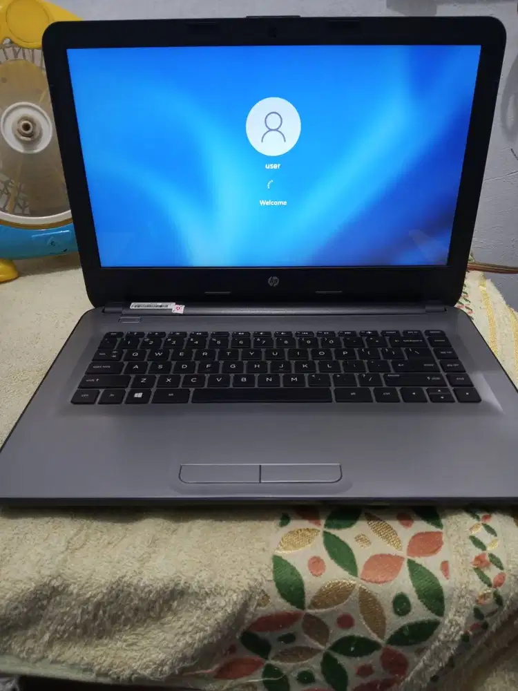 Bismillah jual Leptop Model HP 14