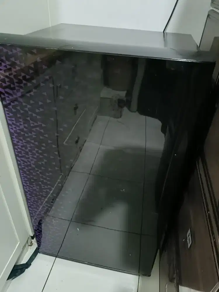 Kulkas satu pintu.1 bulan pemakaian