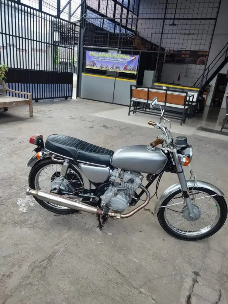 Dijual Motor Honda CB 100 Tahun 1978