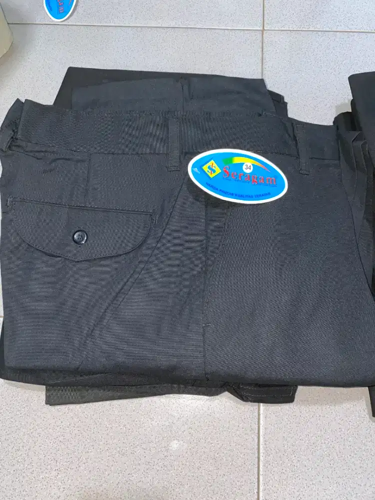 Celana Hitam Sekolah