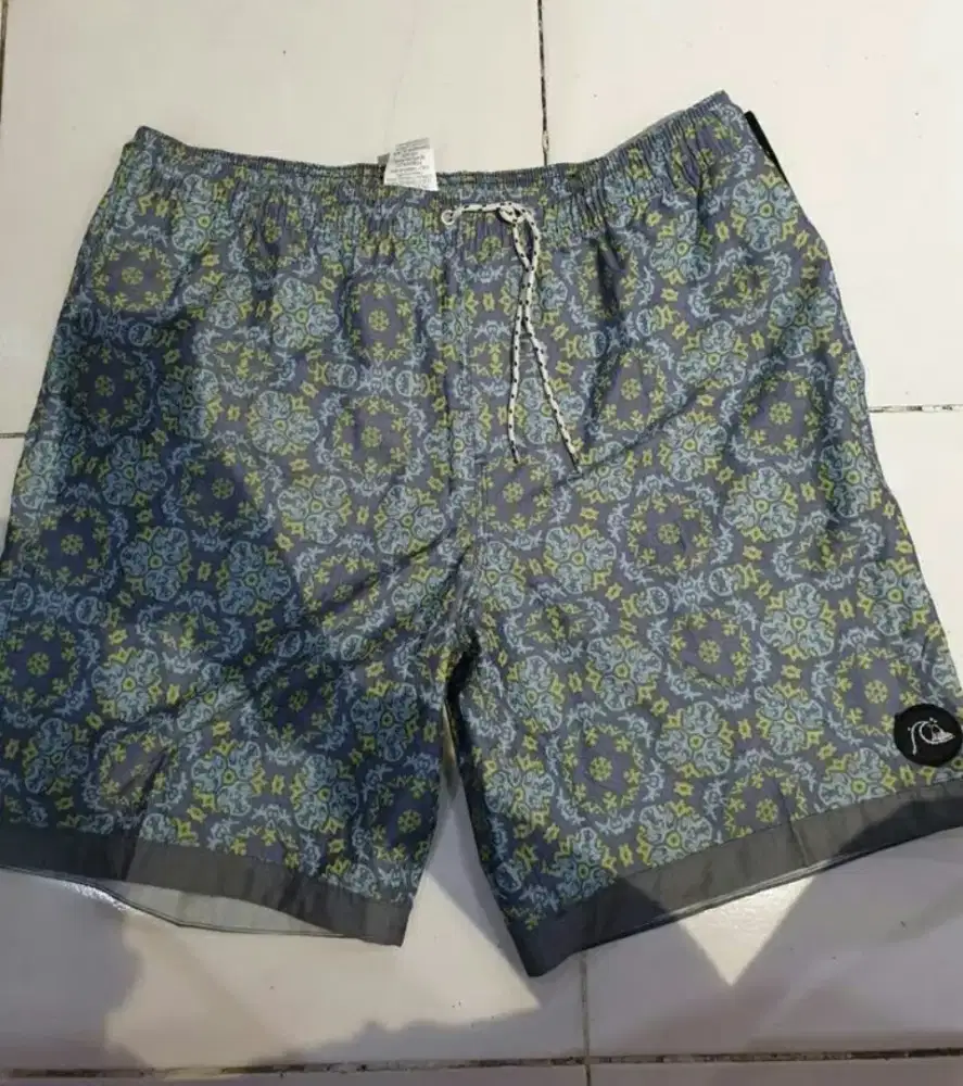 Original Quicksilver Celana Pendek Mulus nt billabong vans deus nixon