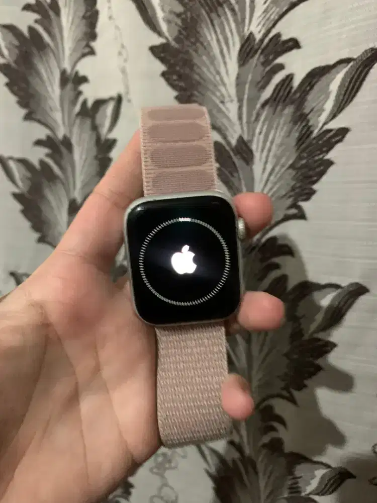 apple watch series 4