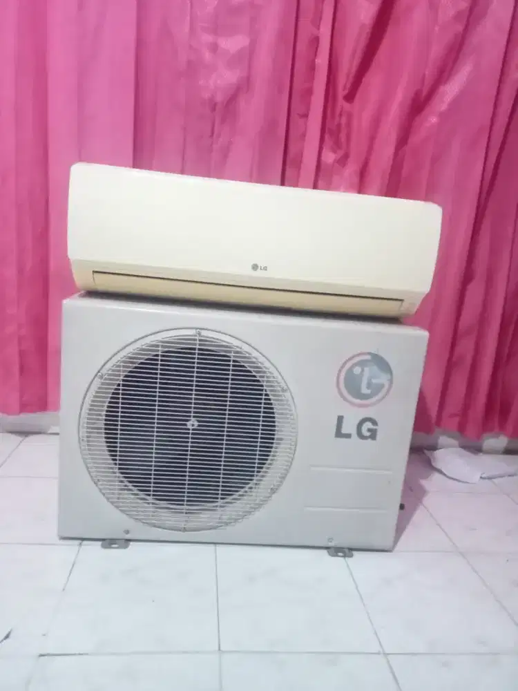 Dijual AC 1 pk low Watt merek LG siap pasang dan bergaransi