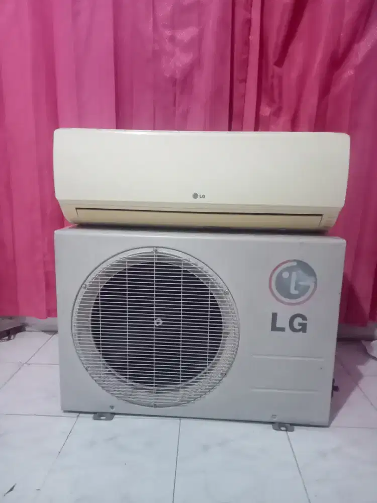 Dijual AC 1 pk low Watt merek LG siap pasang dan bergaransi