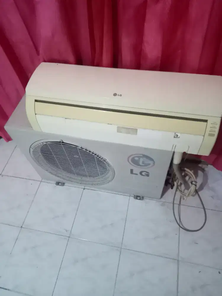 Dijual AC 1 pk low Watt merek LG siap pasang dan bergaransi