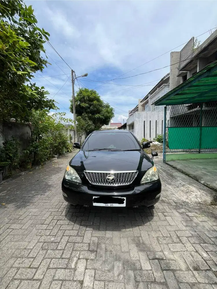 DIJUAL TOYOTA HARRIER 2.4 G A/T BENSIN 2005 HITAM
