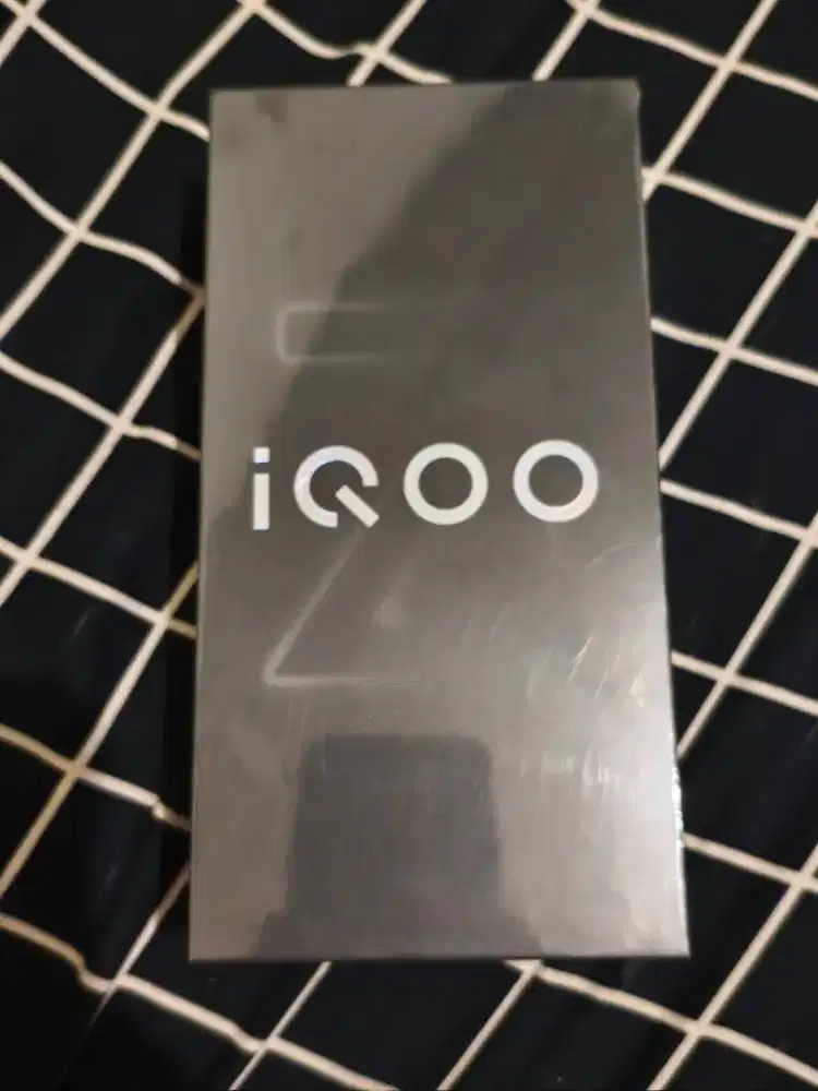 Iqoo Z10R Gold 12/256 Segel