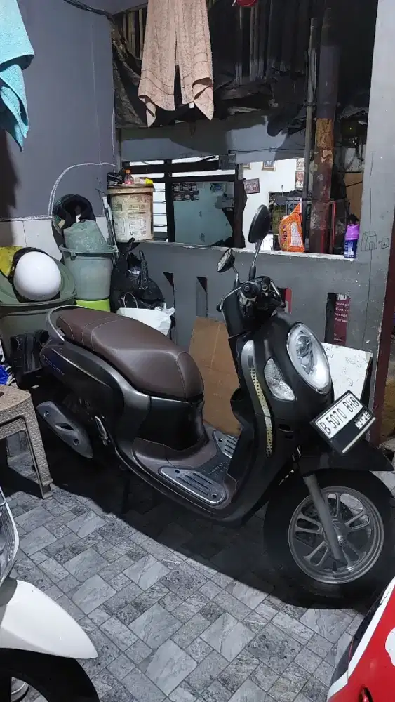 dijual scoopy 2023 yang penipuan segitiga jauh jauh