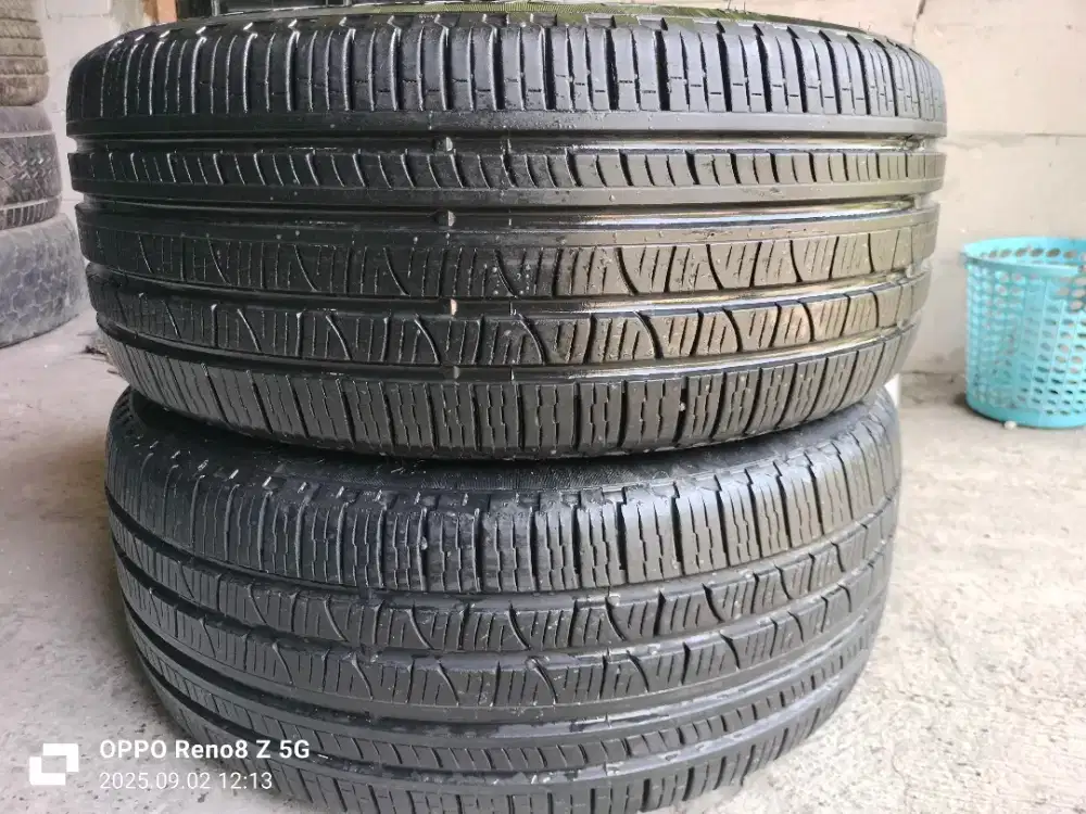 Jual ban mrek Pirelli scorpion verde ukuran 235 50 R18 kond 90% 2pcs