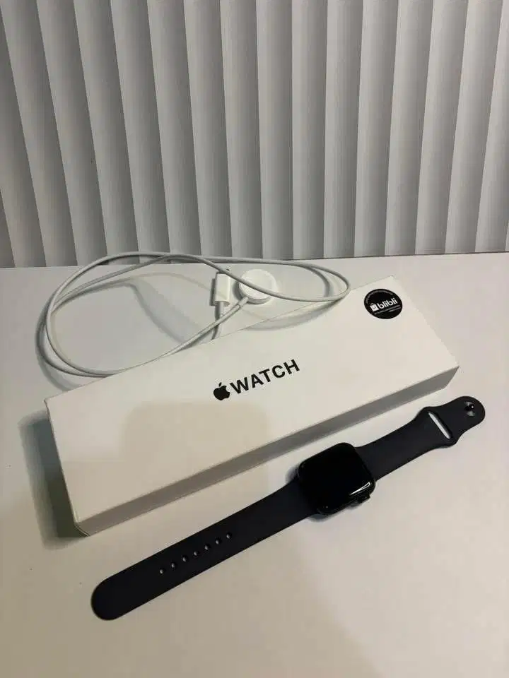 APPLE WATCH SE GEN 2 40mm