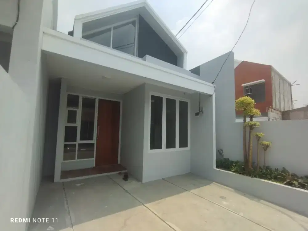 Rumah di jual dalam cluster tersedia satu dan dua lantai di cilangkap