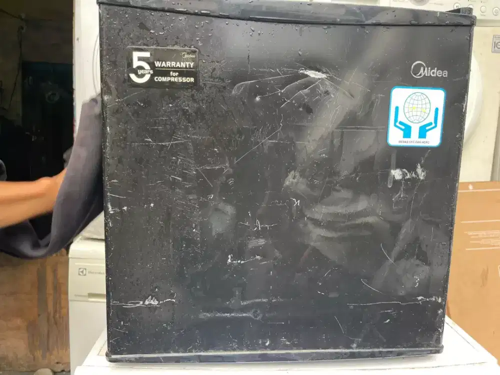 Kulkas mini merk gea normal siap kirim