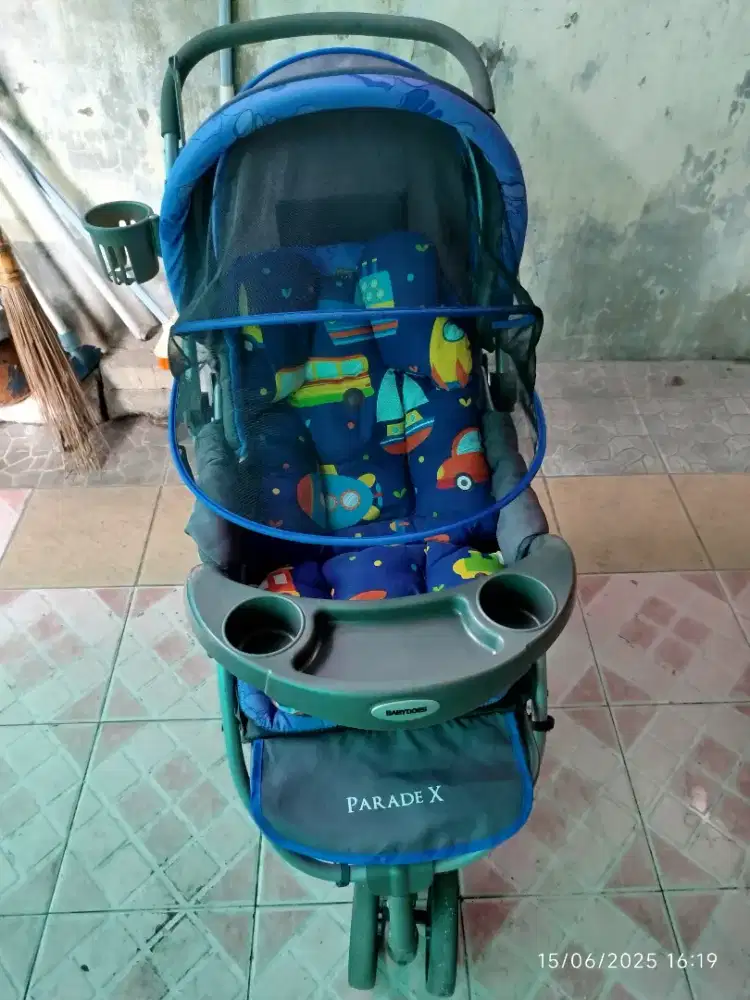 Preloved Stroller Babydoes