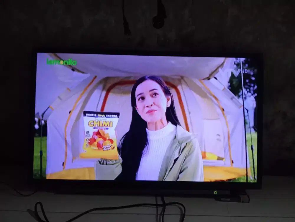 Tv led 32in merk toshiba normal mal