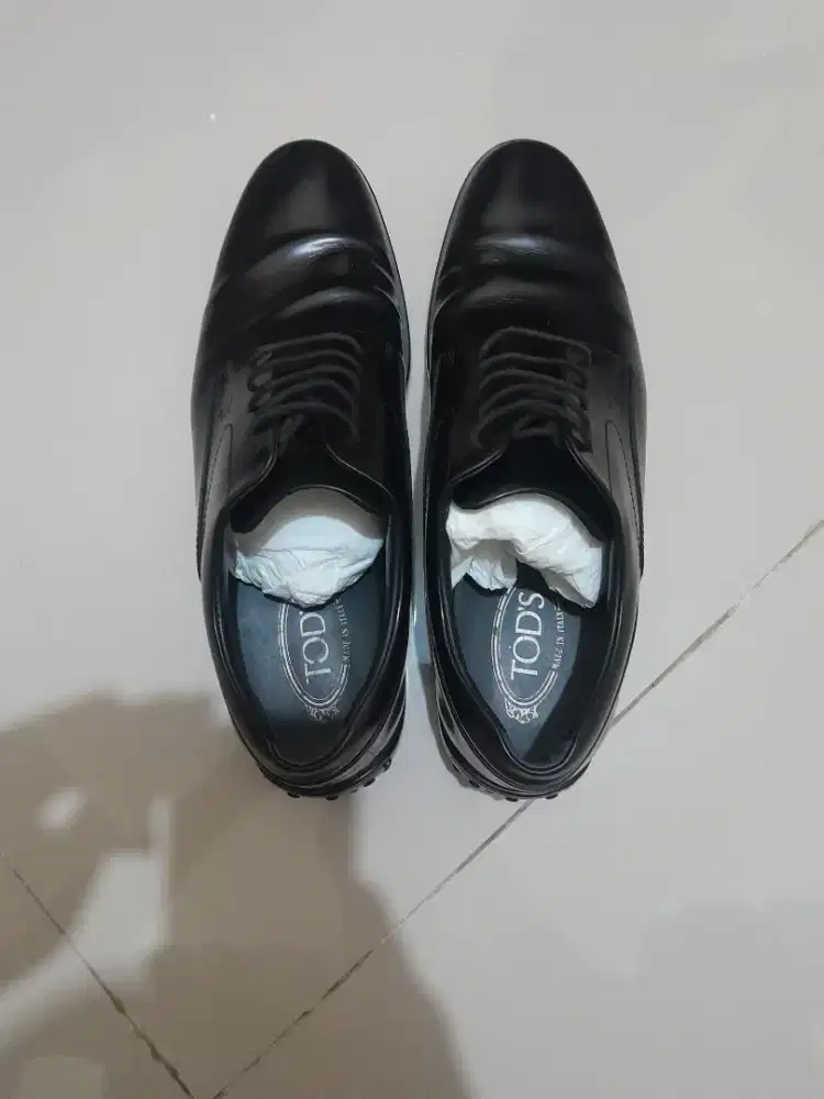 Sepatu tods original