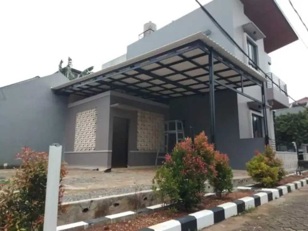 Pemasangan kanopi alderon