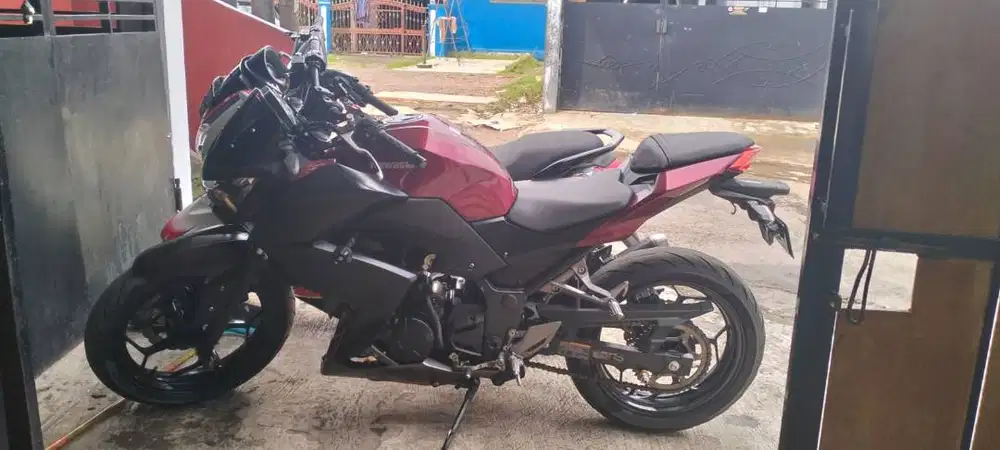 KAWASAKI Z250 Thn 2016