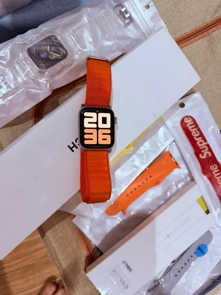 Apple watch Se Gen 2 Ex Ibox resmi Sz 44MM Mulus no Minus