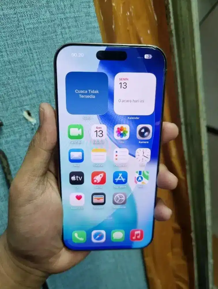 Iphone 16 pro max 256 ibox masih garansi