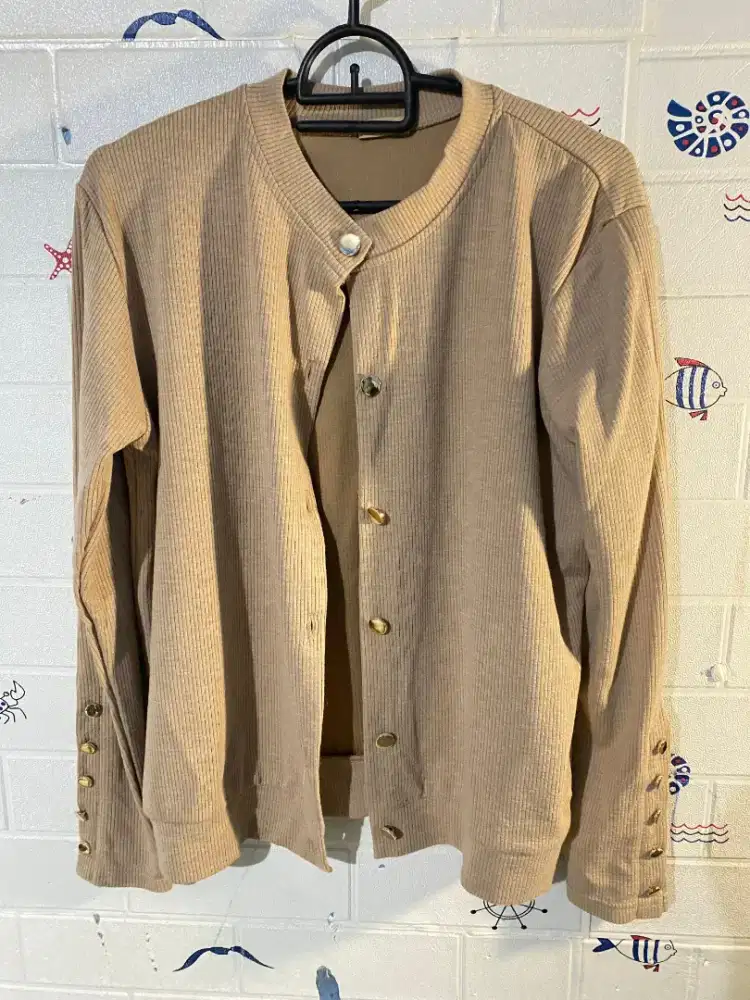 Atasan blouse wanita