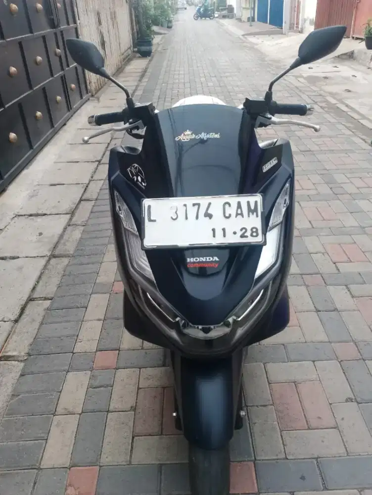 PCX ABS 2023 KILOMETER 4000 SAMSAT KEDINDING