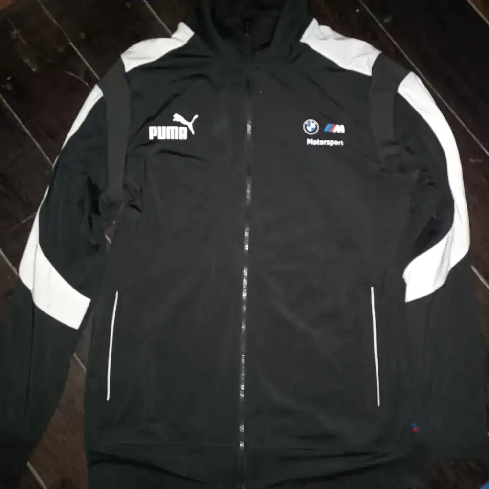 Jual barang Zip jaket fuma