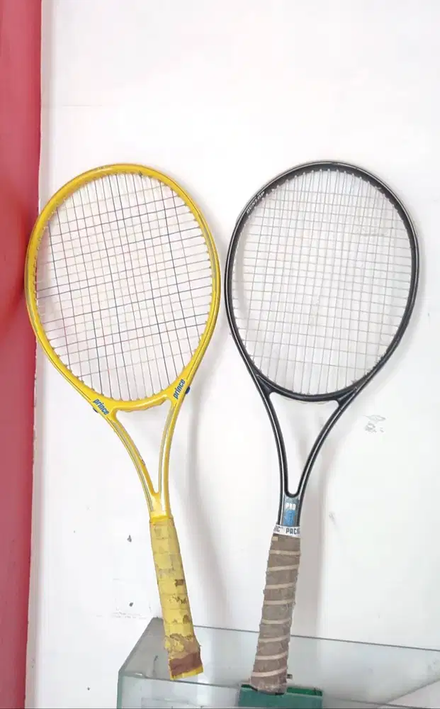 Dijual Raket Tenis 2 pc  merk Pacific & Princes