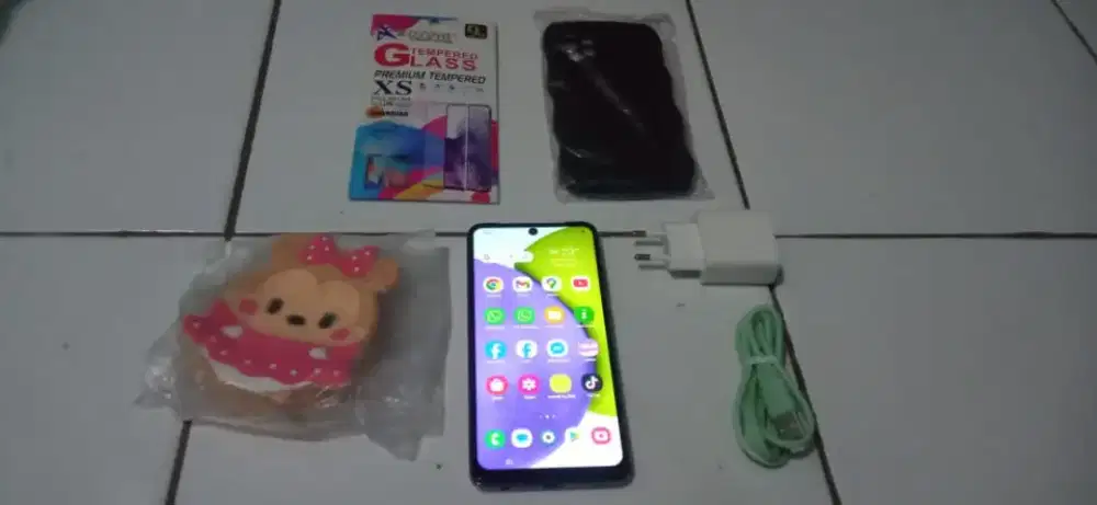 Samsung A52 4G ( 2023 )
Ram 8gb Rom 256gb
White Edition