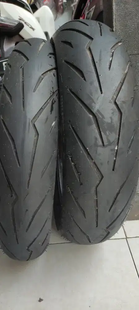 Ban pirreli diablo rosso sport 110/70 dan 150/60 ring 17