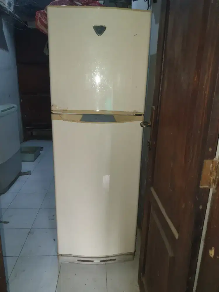 Kulkas National 2 Pintu