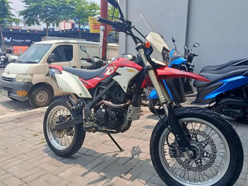 Kawasaki D-Tracker SE Supermoto 2020