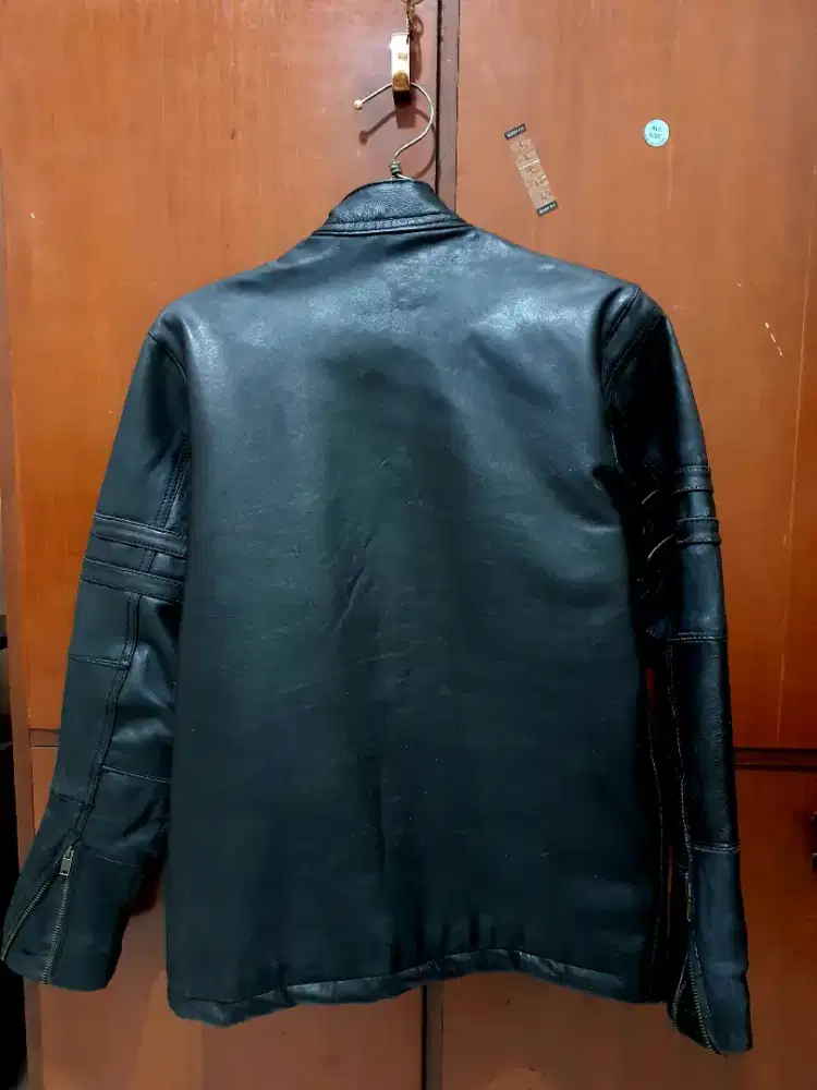 Jaket kulit asli