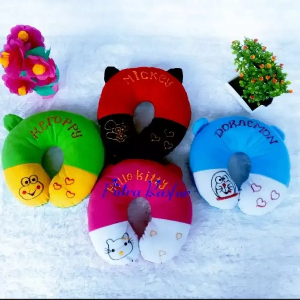 Bantal anak bantal dewasa