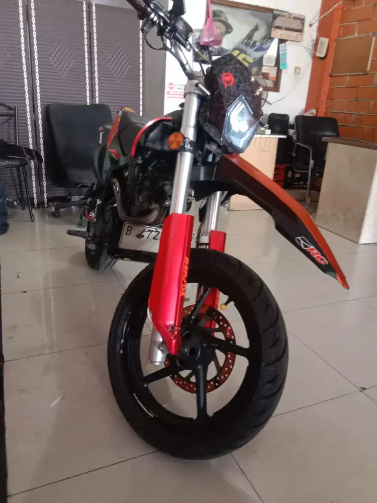 Viar cross x Supermoto 2024 KM 1000