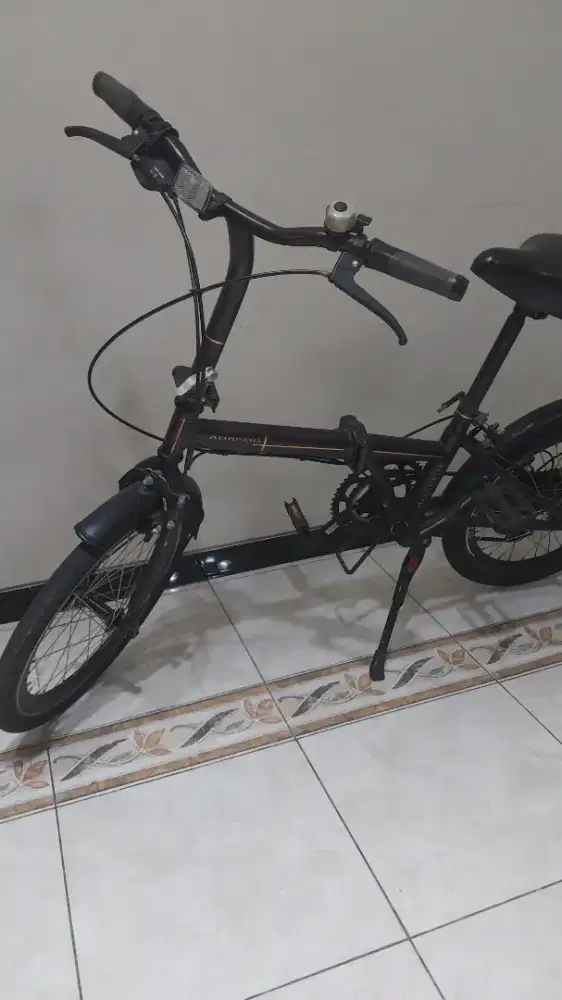 Dijual Sepeda Lipat Amadeus