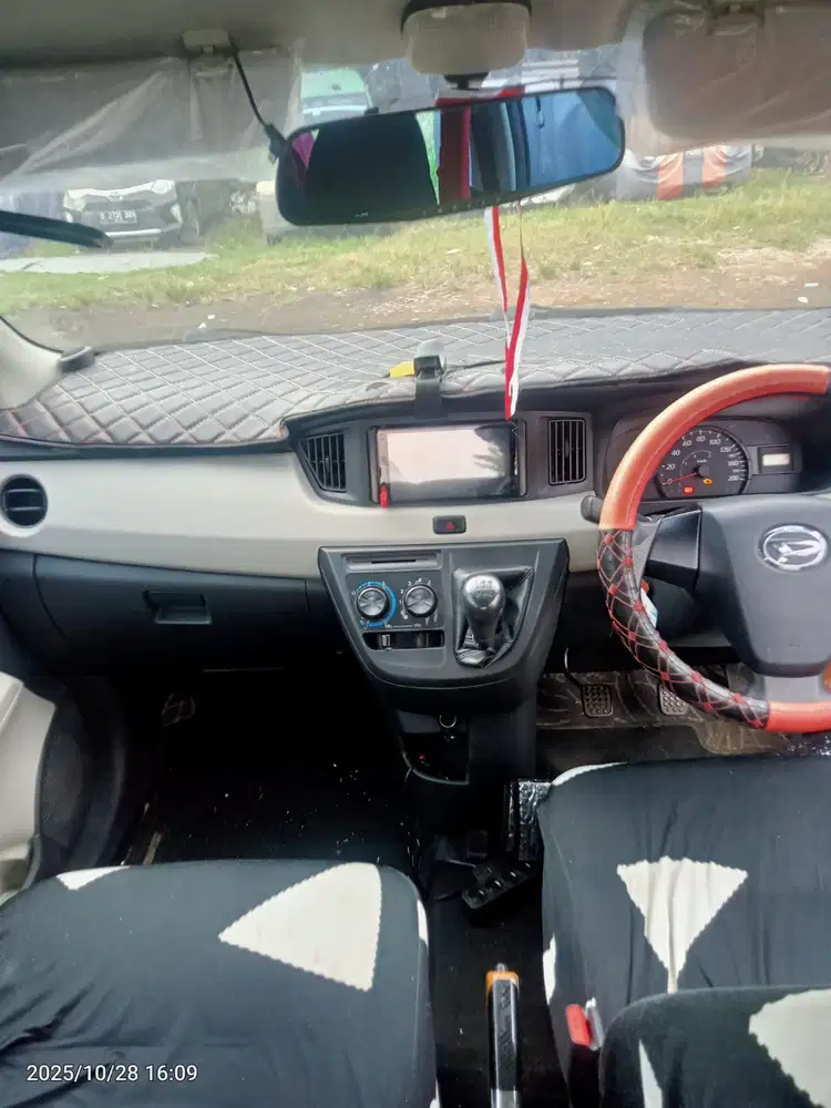 Daihatsu Sigra 2021 Bensin