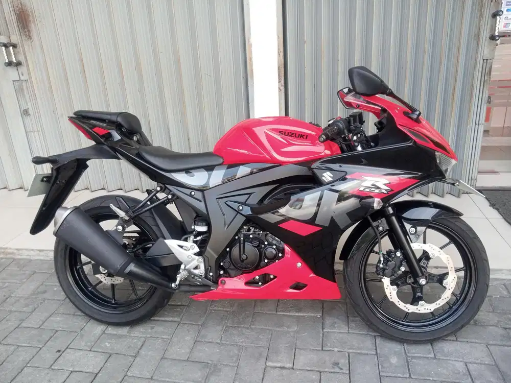 Suzuki GSX R 150 R 2021