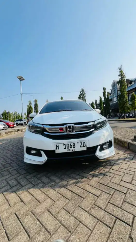 HONDA MOBILIO 1,5 E VTECH MATIC 2019 ISTIMEWA SEKALI