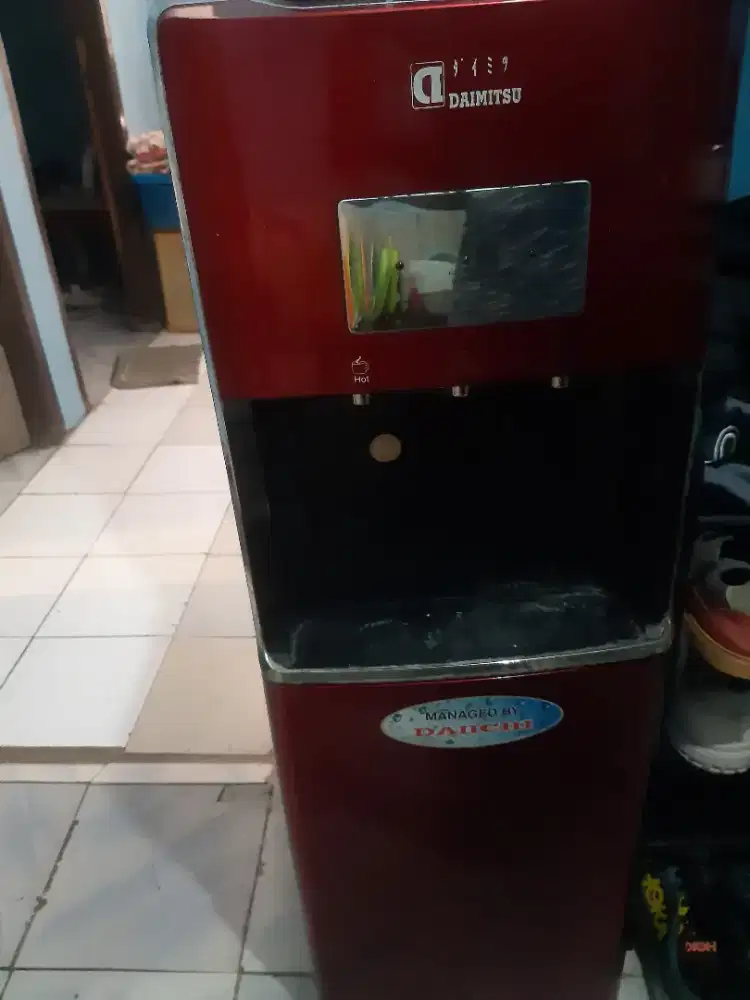 Dispenser galon bawah