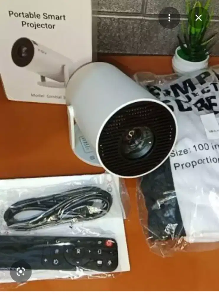 Di jual smart mini proyektor XGODY gimbal 3