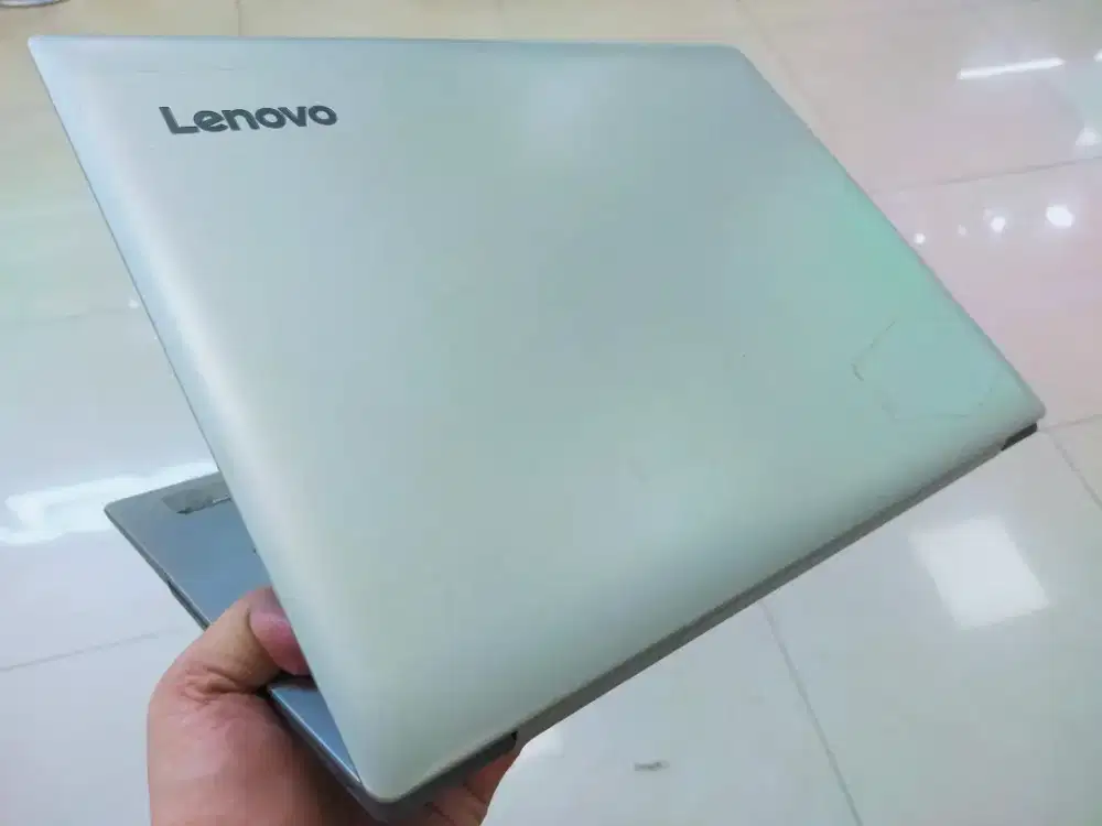 Dijual laptop Lenovo ideapad 330 AMD A9-9425 Ram 4GB DDR4 SSD 256GVGEN