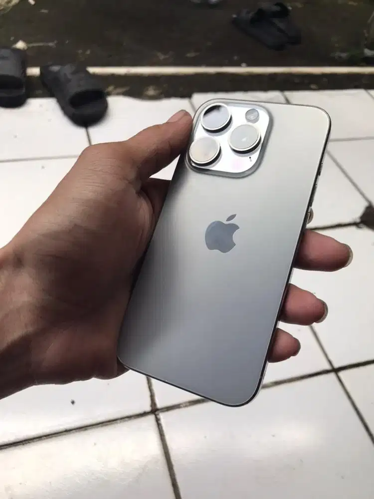 Iphone 15 pro ibox