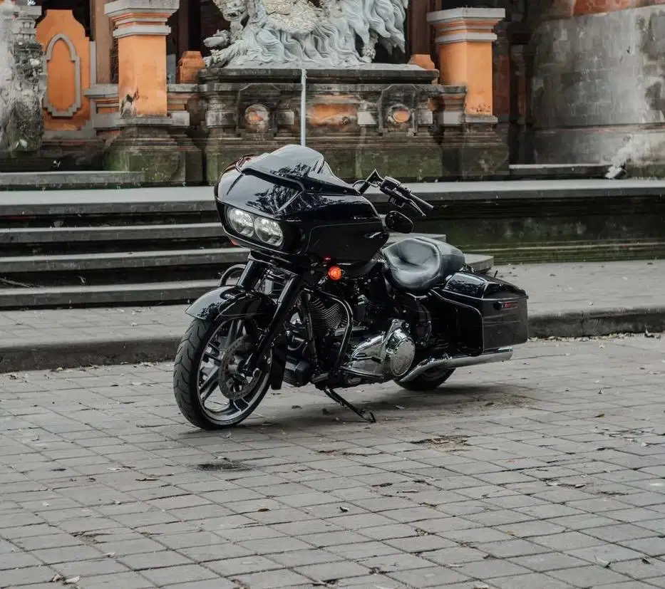 Harley davidson road glide spesial 2015