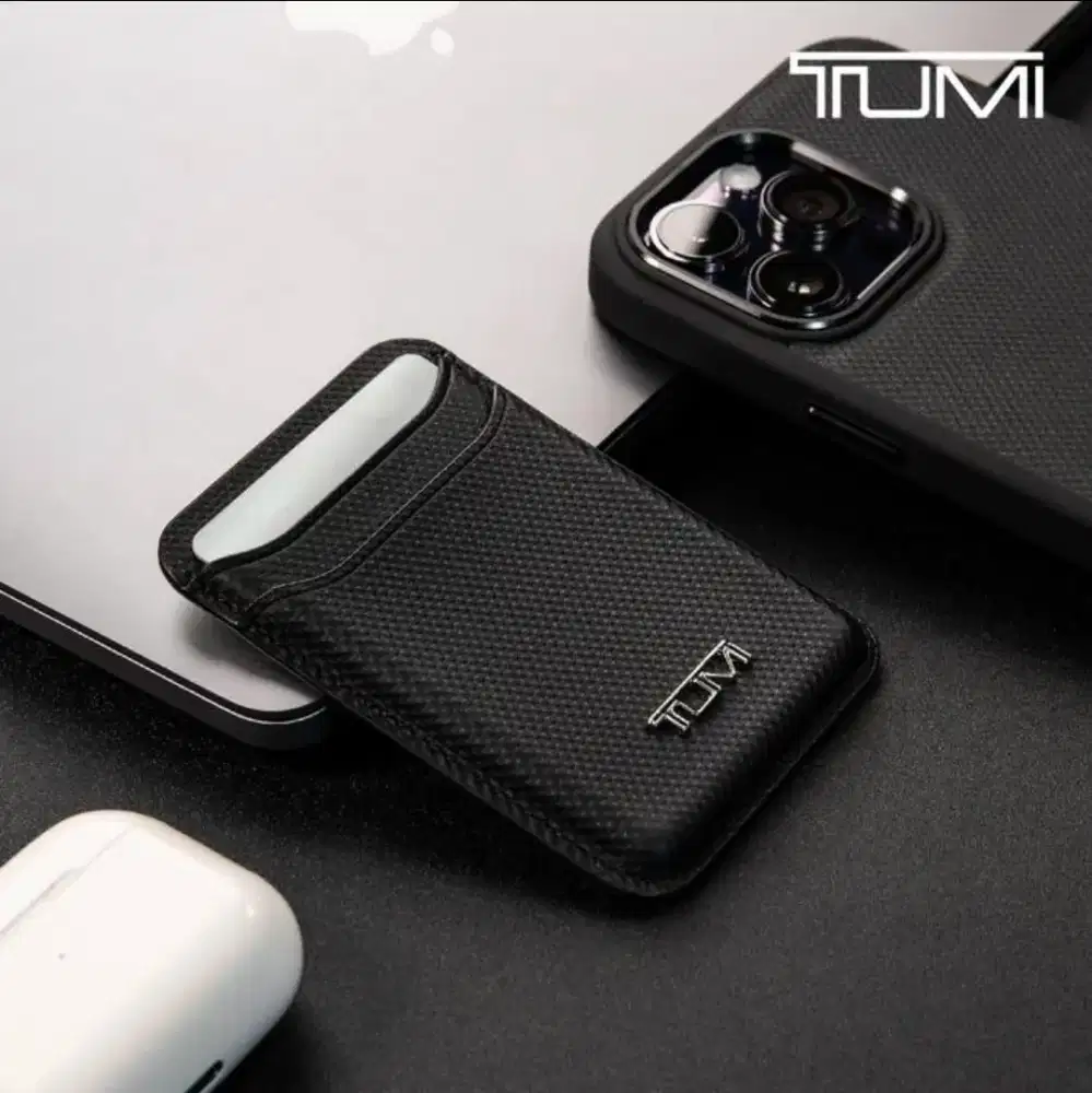 Apple Tumi wallet magsafe balistic leather