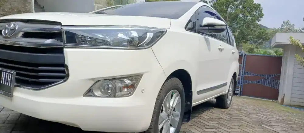 Bismillah, Jual cepat Innova reborn V Diesel Matic tahun 2017,